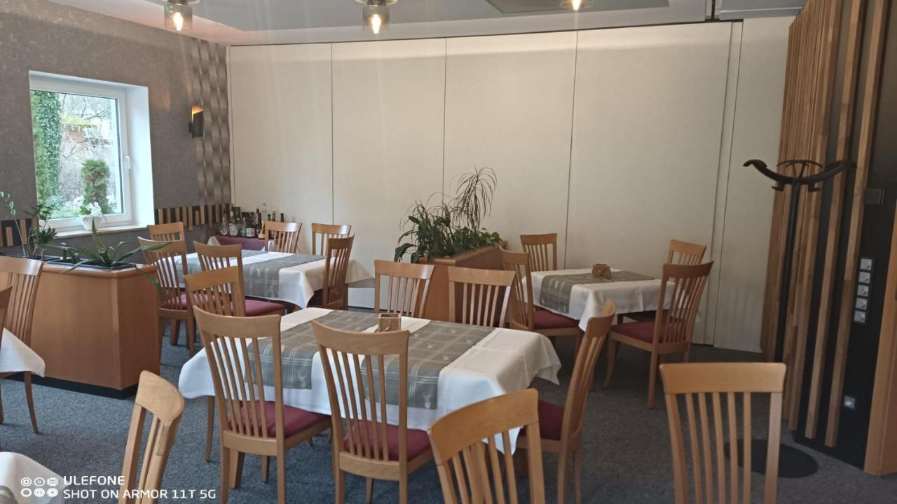 Hotel & Restaurant Zum Hirsch Romhild Eksteriør billede