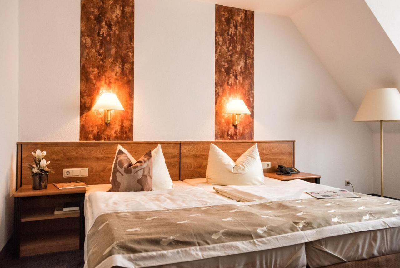Hotel & Restaurant Zum Hirsch Romhild Eksteriør billede