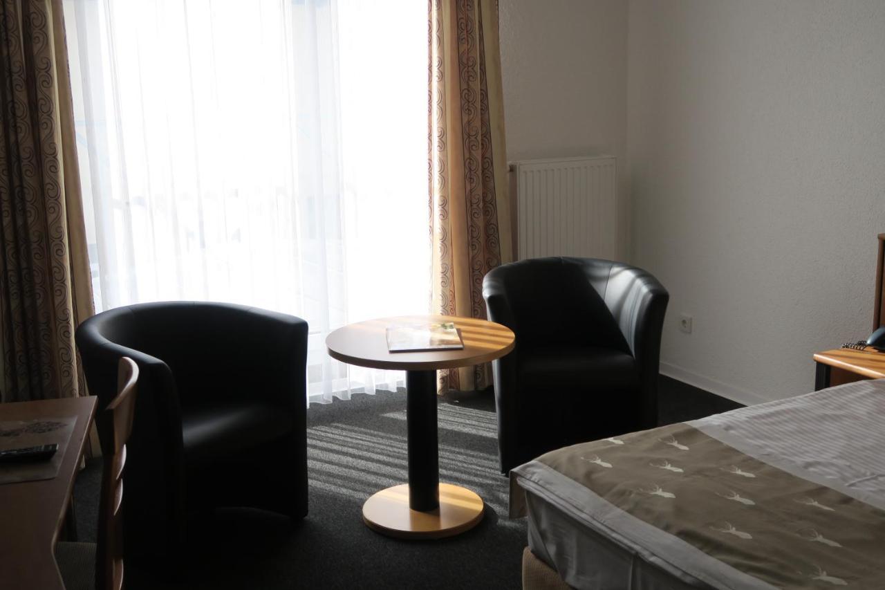 Hotel & Restaurant Zum Hirsch Romhild Eksteriør billede