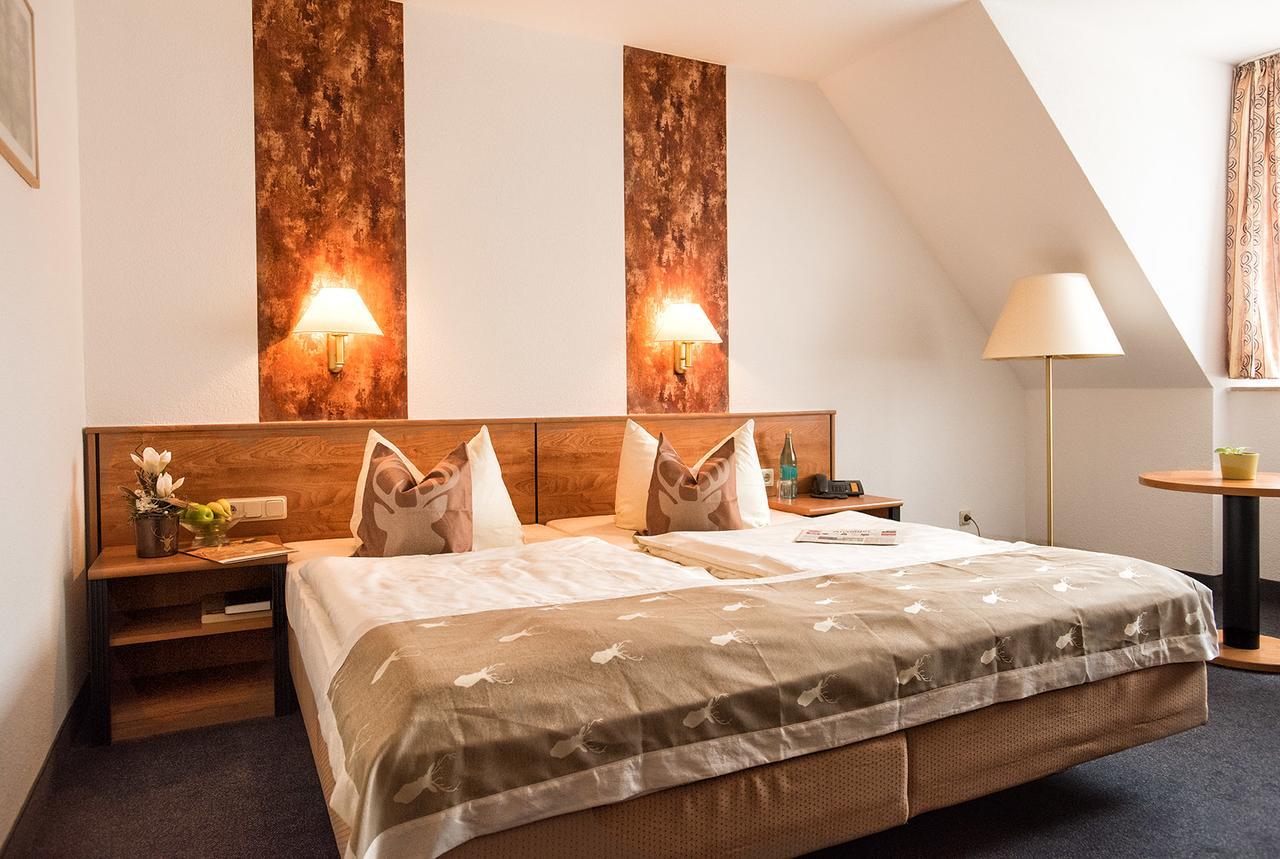 Hotel & Restaurant Zum Hirsch Romhild Eksteriør billede